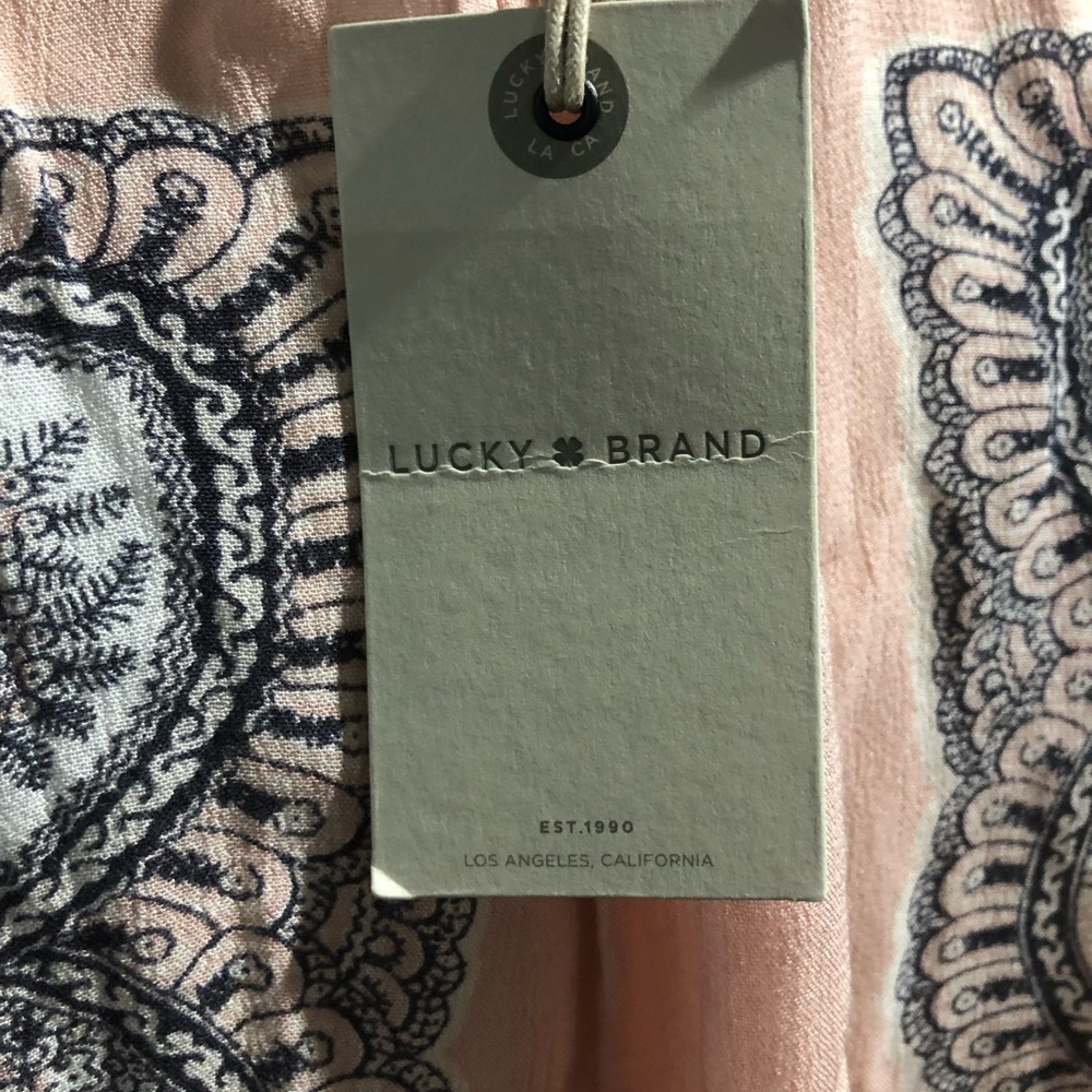 NWT Lucky Brand XS Pink Paisley Print Top - Picture 3 of 4